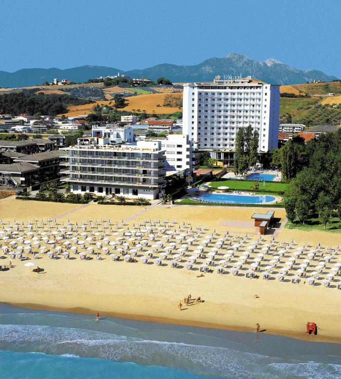 Grand Hotel Berti Silvi Marina Exterior photo